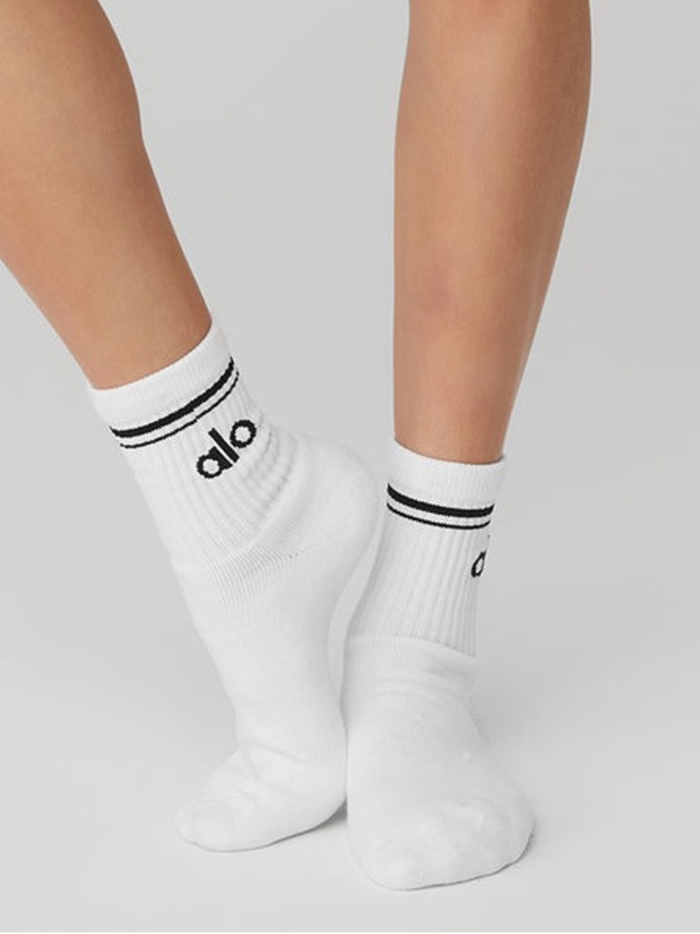 ALO Yoga White black Unisex Half-Crew Throwback Socks